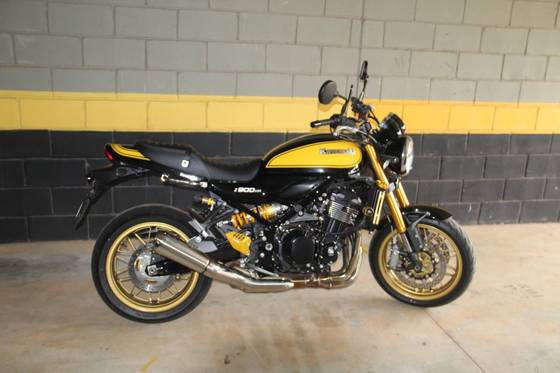 KAWASAKI Z900RS R EDITION KAWASAKI Z900RS R EDITION